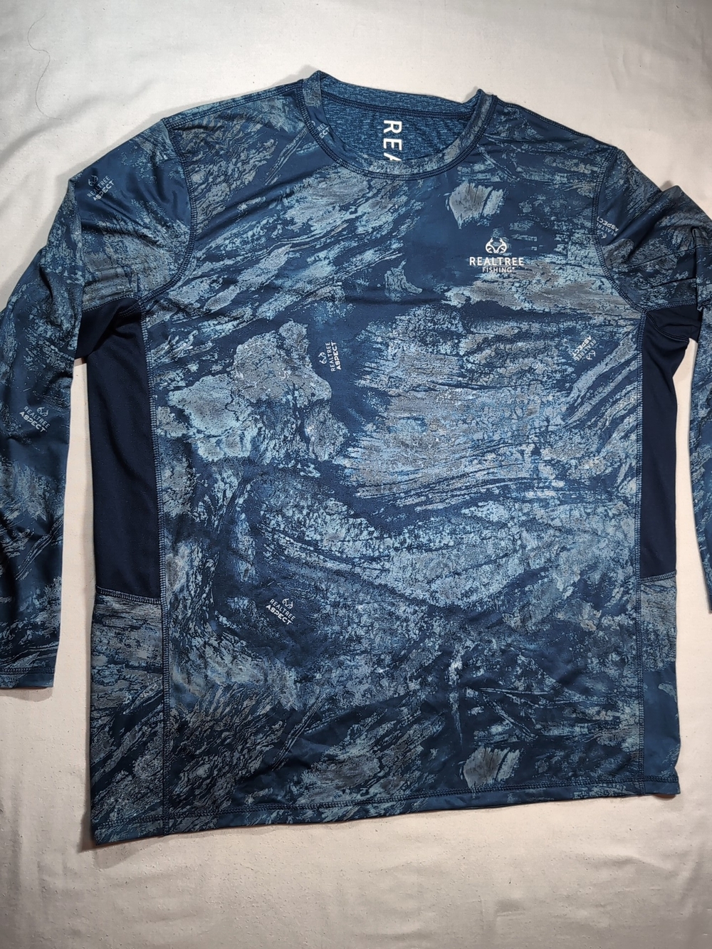 Realtree Fishing Long Sleeve Shirt – Blue and Tan Camo